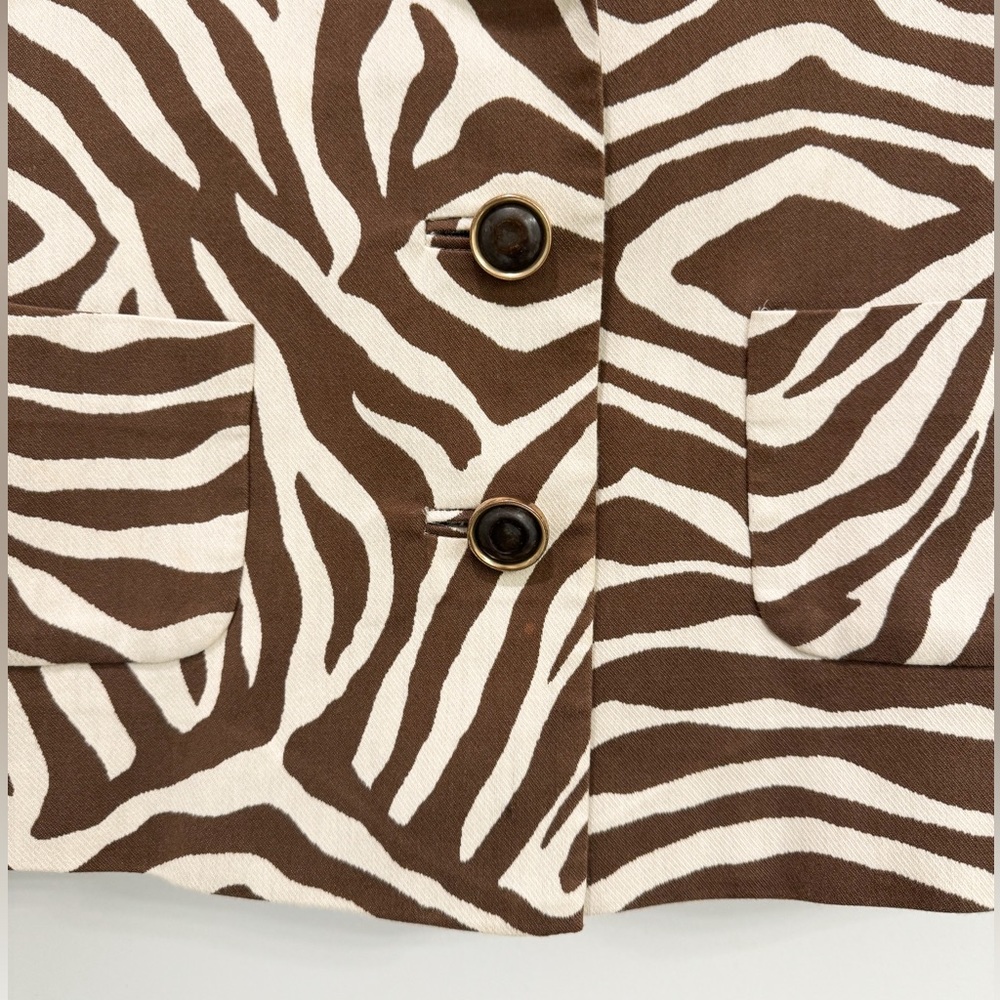 Kate Spade Silk Blend Zebra Print Cropped Jacket. Size 2 - Picture 7 of 9